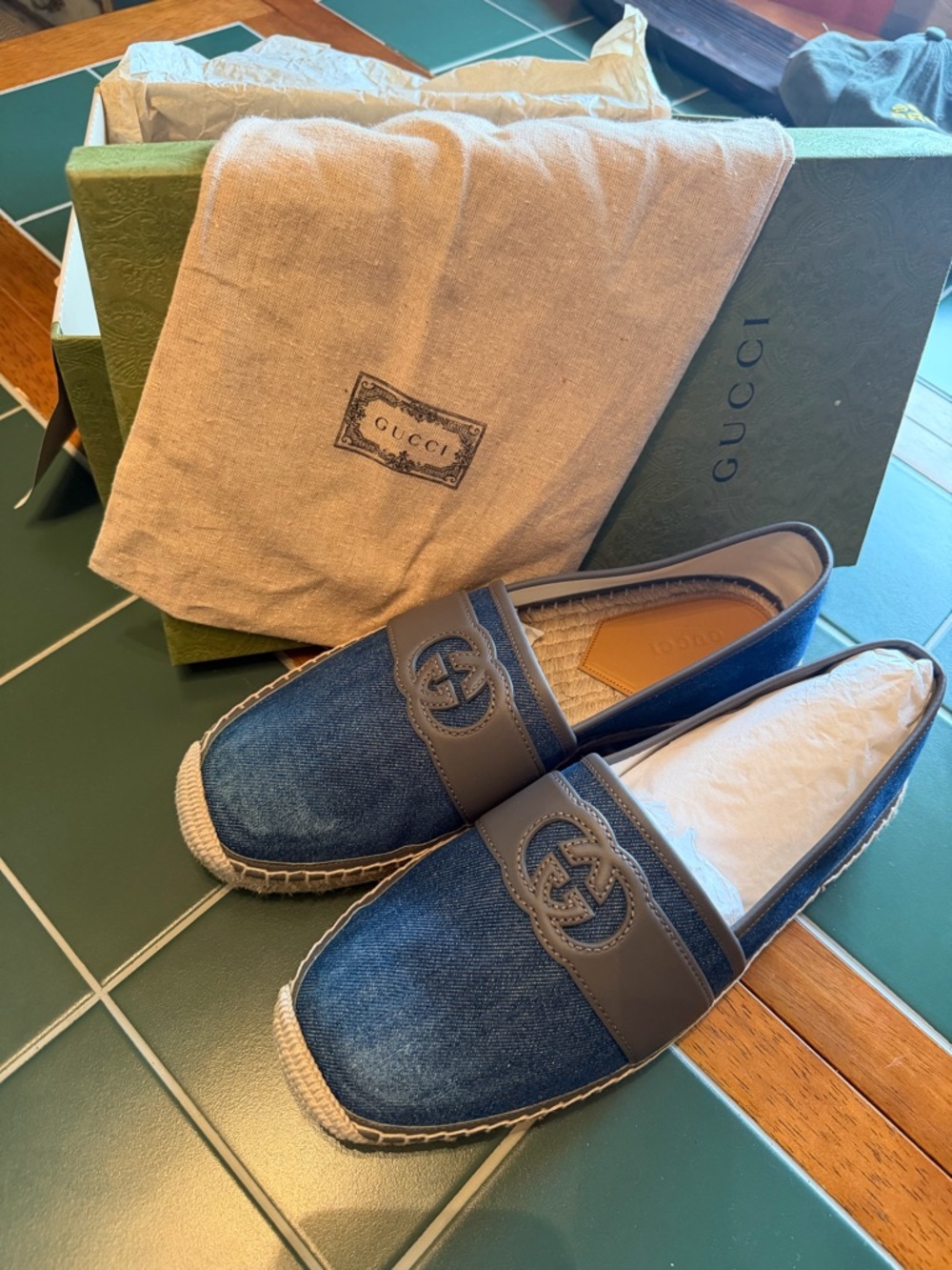 GUCCI Blue Denim Espadrille Slip-Ons with Gray Leather Trim - Picture 5 of 12